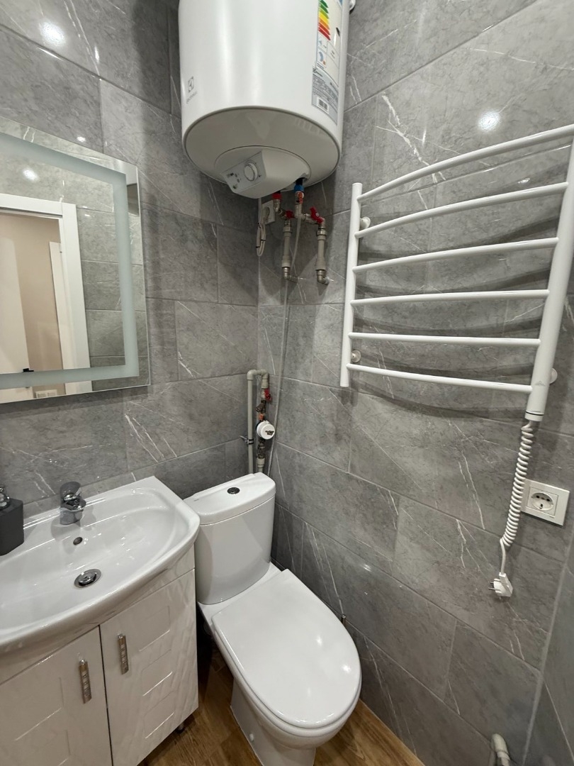 продажа однокомнатной квартиры номер A-174407 в Малиновском районе, фото номер 12